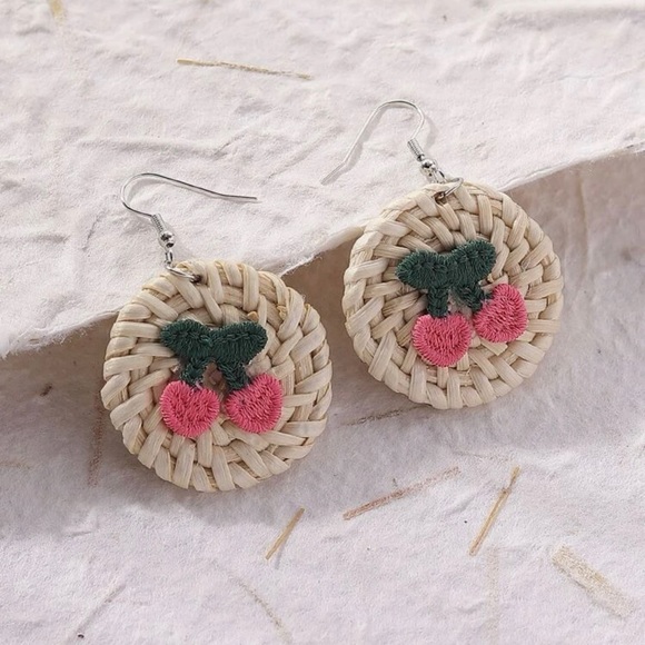 ❤️Cherry Rattan Drop Earrings - Picture 1 of 7